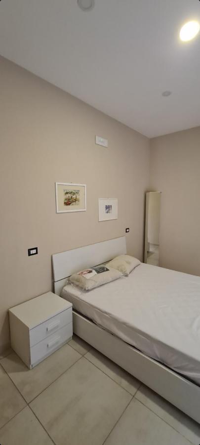 Garibaldi Room 那不勒斯 外观 照片